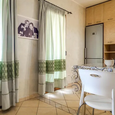 Jeremy House 53 - Klodge Apartment Olbia