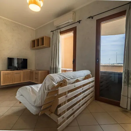 Jeremy House 53 - Klodge Апартаменты