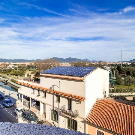 Jeremy House 53 - Klodge Olbia