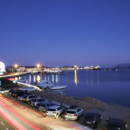 Jeremy House 53 - Klodge *